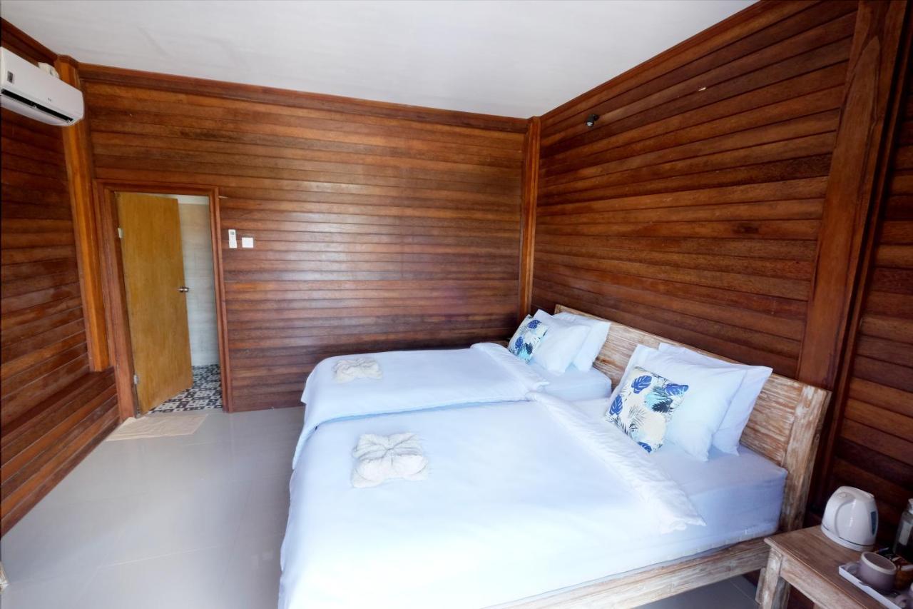 Adara Beach Huts Batununggul Экстерьер фото